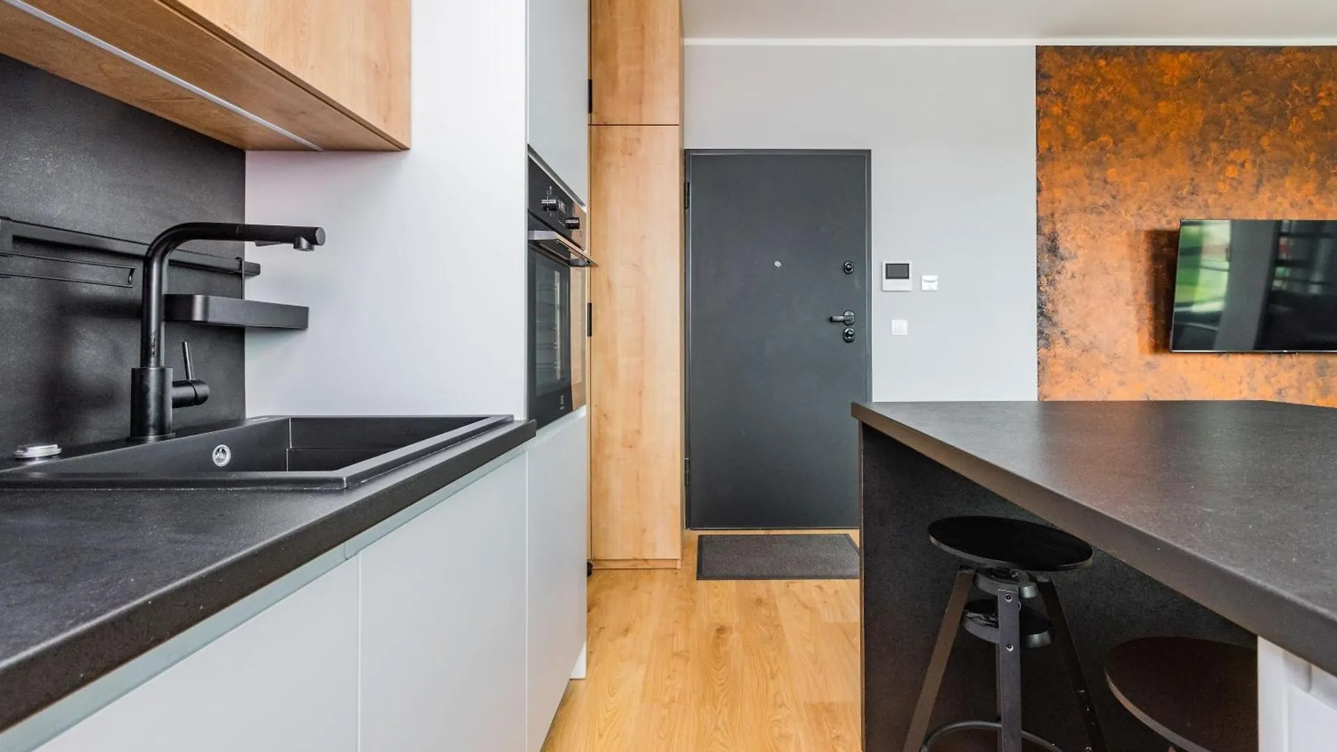 Doki - Black & White By Grand Apartments Gdansk